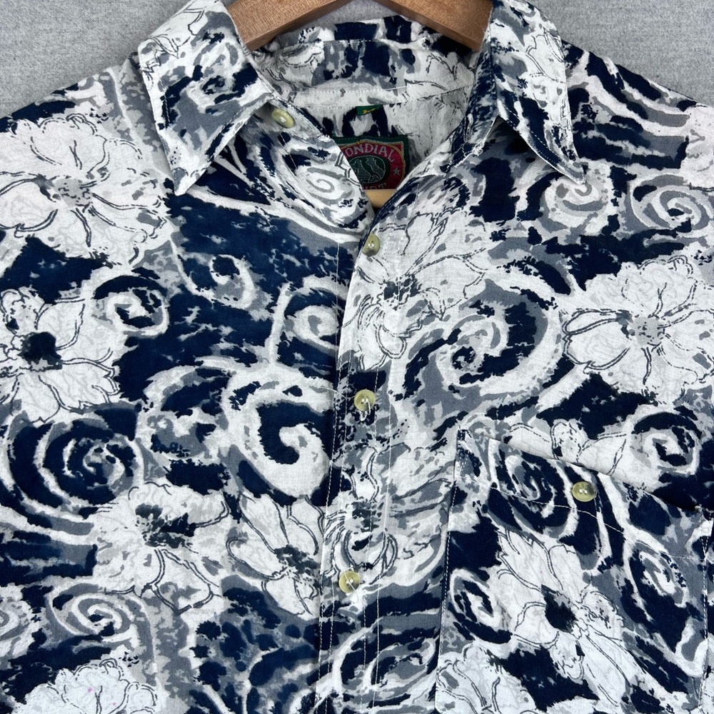 Vintage 80s Hawaiian Shirt Tropical AOP Size M Loop Collar Mondial Shirt‎
